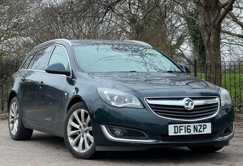 VAUXHALL INSIGNIA