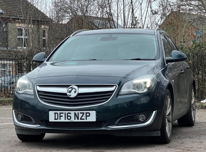 VAUXHALL INSIGNIA