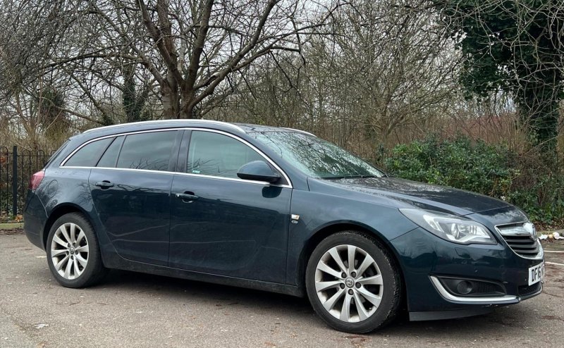 VAUXHALL INSIGNIA