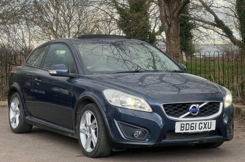 VOLVO C30