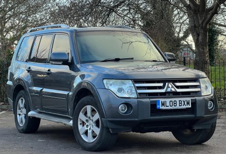 MITSUBISHI SHOGUN 3.2 DI-DC Elegance Auto 4WD Euro 4 5dr LWB